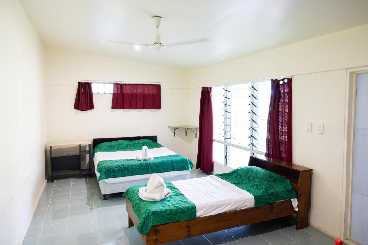 Karls Getaway Hotel And Tours อาเพีย ภายนอก รูปภาพ
