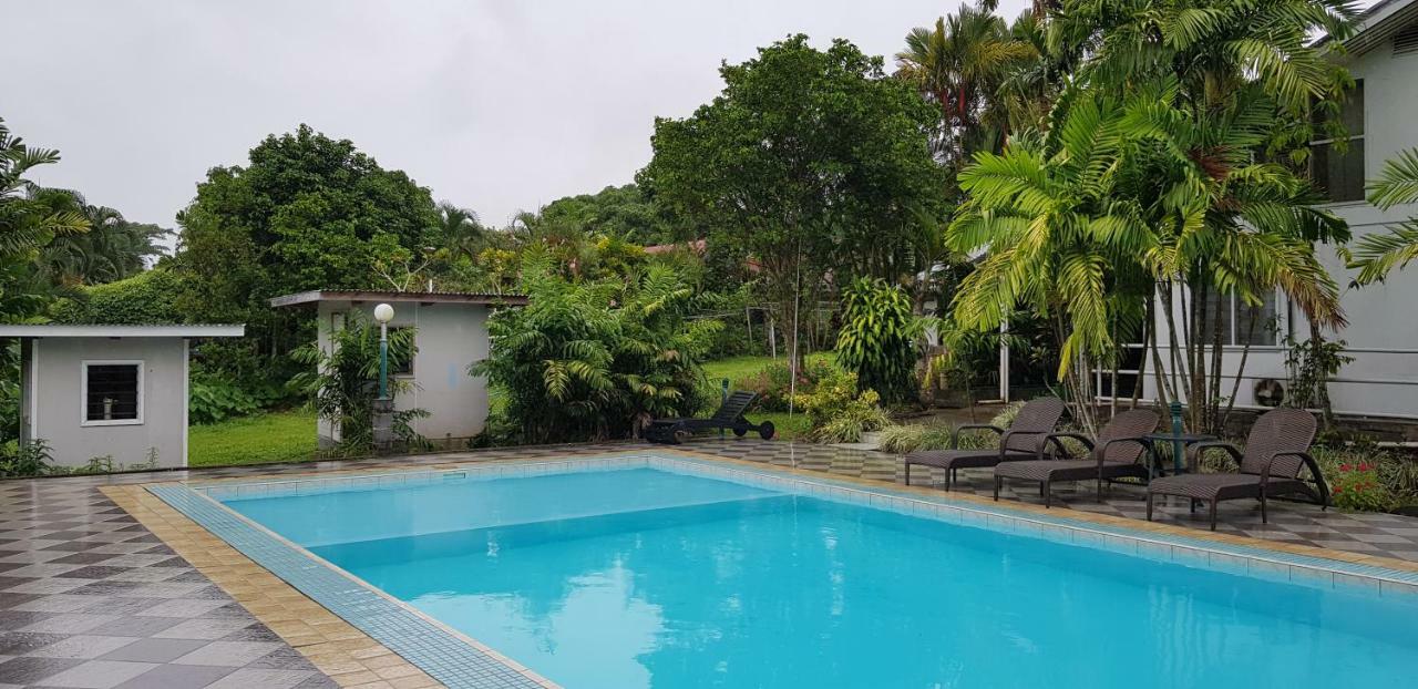 Karls Getaway Hotel And Tours อาเพีย ภายนอก รูปภาพ